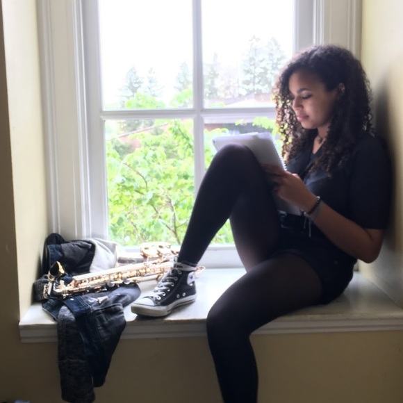 Meet your Posher, Madeline - Picture 1 of 1